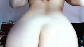 colombian babe shakes big ass begging for anal only