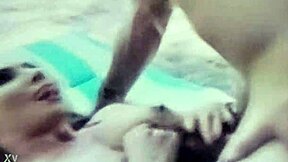 outdoor fun with her petite pussy vibes 🌳💨 chill al aire libre style