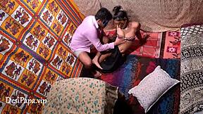 Indian Housewife Agrees to Hotel Creampie for Cash