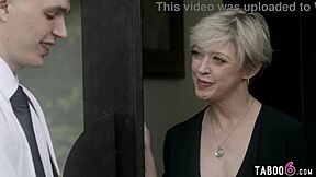 Young studs preaching to huge titted granny dee williams ends in wild group fuck 😏🍆