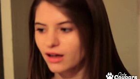 Alice March Riles Up Rilee Marks Pussy in Steamy Tub