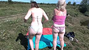 mature mommy n young beach girl sunbathe naked public big tits ass exposed