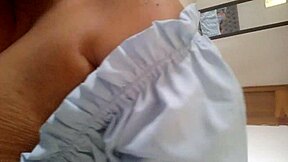 Hot wife masturbates juicy big pussy lips after lazy hubby fuck!