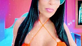 Luxury whore spreads cheeks for deep motel ass pounding?