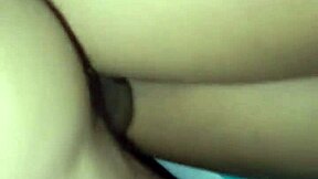 mi primera vez con tinder cita latina me deja creampie adentro su pussy