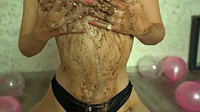 perfect ass cheerleader crushes cake in lingerie fetish