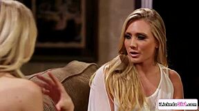 brunette and blonde lesbians trib and lick shaved pussies in hot 3some.