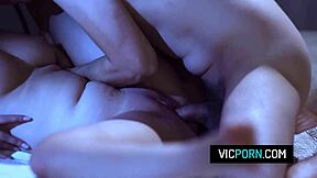 Risky Birthday Sex: Cute Teen Leana Lovings Rides Boyfriend Hard?