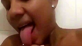 Dark Latina Teen Fingers Herself In Tub