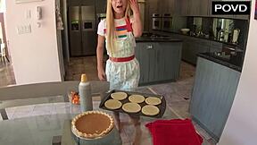 skinny kenzie reeves' tight pussy stuffed full of creampie cum this thanksgiving 🍑💦