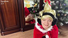 cindy lou cosplay christmas gets naughty in uniform