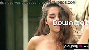 Jessica Ann bares insanely hot Australian teen body