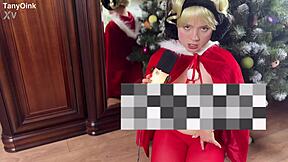 cindy lou cosplay christmas gets naughty in uniform
