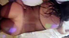 Levanto Puta Peruana Muscular y la Cojo Duro en Hotel Mall