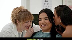 Doctor fingers mommy's wet pussy