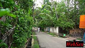 college cutie begs taxi driver don't cum inside her?