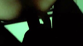 mi madrastra me folla duro en casa real casero