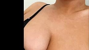 Horny american coed squirts on webcam for boyfriend