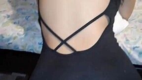 😈 catch my stepsis praying no panties then fuck her doggy style 🇨🇴