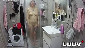 luuv alice tattoos shower fun with boyfriend vibes