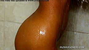 Sarah Lace rides dildo solo while stepdad spies from under bed in 4k voyeur shower play!