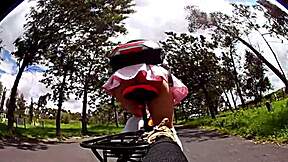 biker shemale flashes panties on bike ride before outdoor cumshot 😈🍑💦