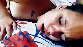 Colombian Kitty DJ's Crazy Cumshots Cover Wild Fucks!