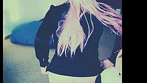 tranny veronica daily's ass shaking dildo fun gets me so fuckin hard ugh