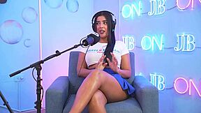 Milf Lina Henao squirts wildly fucking stranger until hard orgasm