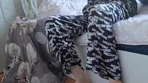 elza kom's nylon tights make you worship her huge ebony ass 👅