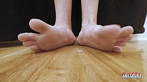 Luna Parish Deepthroat Rimjob