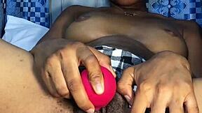 slide that cock in my juicy hairy pussy until i squirt everywhere 😩💦