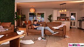 Petite latina teen Angel Gostosa moans with big cock stuffed