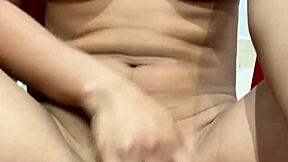 YOUNG RICH GIRL FLASHES JUICY PUSSY TO MASSIVE ORGASM!