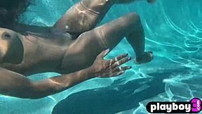 i pose hot with ebony ana foxxx then masturbate perfectly by the pool
