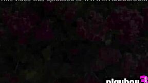 i pose hot with ebony ana foxxx then masturbate perfectly by the pool