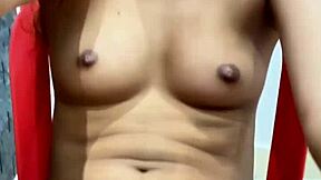 YOUNG RICH GIRL FLASHES JUICY PUSSY TO MASSIVE ORGASM!