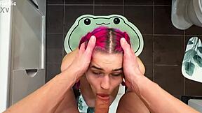 whoops! she's stuck in the washing machine... time to fuck her out 😈🍑💦