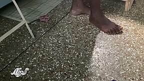 Black mature milf zaddi spreads trimmed pussy and big clit for voyeur