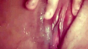 i got so excited watching american gf's toy pussy squirt orgasm