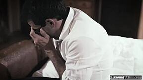 STEPSISTER LETS VIRGIN STEPBROTHER FUCK HER SHAVED PUSSY!