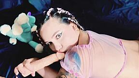 does tight college neighbor squirt nonstop from fingering? kittydj