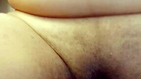 desi girl moans loud carrot fucks wet pussy?