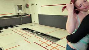 i flirt with a guy on the metro and he fucks me in an abandoned room