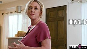 mature stepmom dee busted by stepson 😲 watching anal!