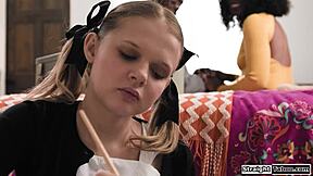 teen stepdaughter tempts black stepdad's monster cock deepthroat pussy ride?