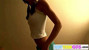 brooke skyes tight pussy teased up close