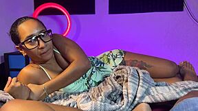 Latina stepmom Leyne Rodriguez promises anal creampie in homemade taboo roleplay