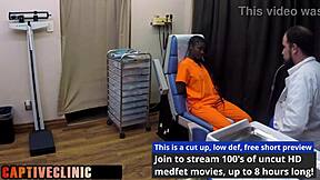 cash for spreading teen tits backstage 😍 royal diamond