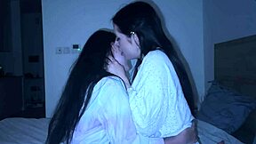 stepsis cunni so intense my tongue drowns in her wet folds omg